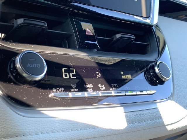 Certified 2023 Toyota Corolla SE FWD image 30