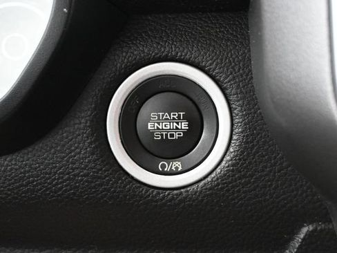 Used 2023 RAM 1500 Big Horn AWD/4WD image 16
