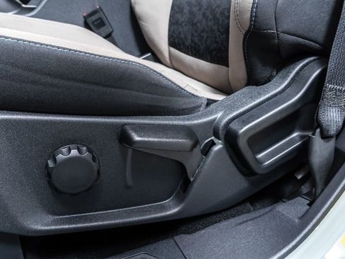 Used 2023 Ford Bronco Wildtrak image 26