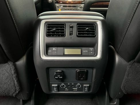 Used 2017 INFINITI QX60 FWD w/ Deluxe Technology Package image 32