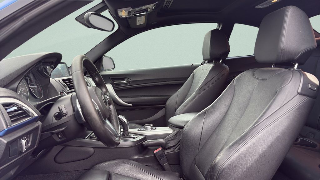 Used 2014 BMW M235i Coupe RWD image 9