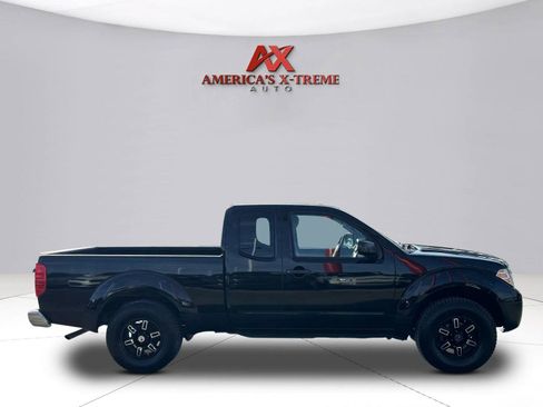 Used 2015 Nissan Frontier S RWD image 7