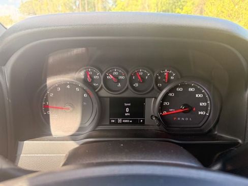 Used 2023 Chevrolet Silverado 2500 Custom w/ Custom Value Package AWD/4WD image 3