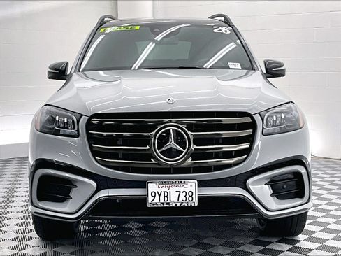 Used 2026 Mercedes-Benz GLS 580 4MATIC image 2