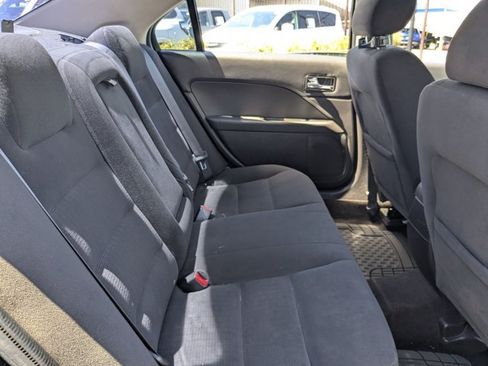 Used 2008 Ford Fusion SE FWD image 16