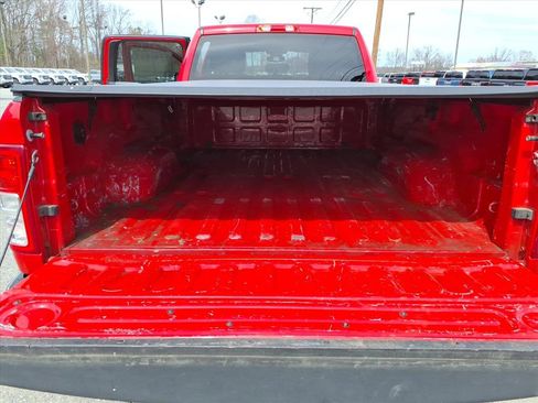 Used 2021 RAM 2500 Big Horn w/ Level 1 Equipment Group image 12