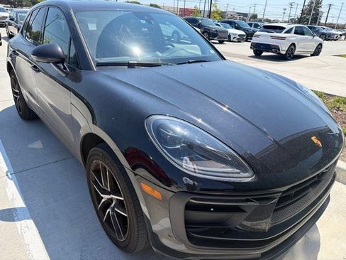 Used 2023 Porsche Macan Turbo AWD/4WD image 2