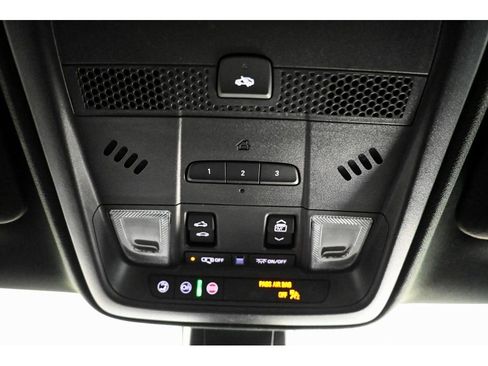 Certified 2022 Cadillac XT5 Premium Luxury FWD image 56