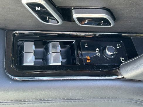 Used 2023 Land Rover Range Rover Sport SE Dynamic image 29