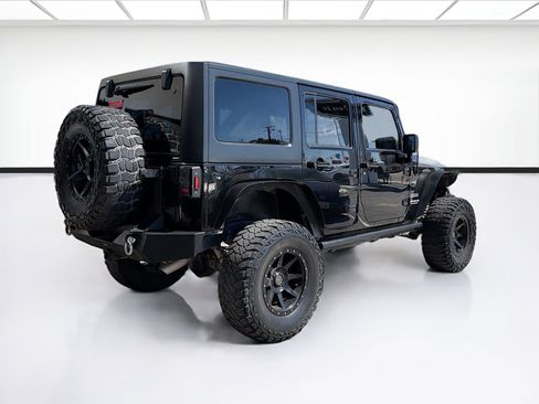 Used 2017 Jeep Wrangler Unlimited Sport w/ Quick Order Package 24S AWD/4WD image 4