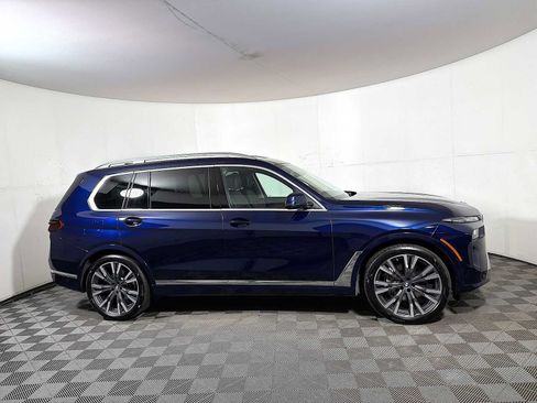 Used 2026 BMW X7 xDrive40i AWD/4WD image 7