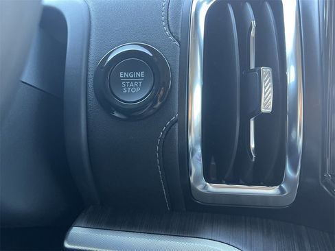 New 2025 Ford Expedition Max Platinum w/ Platinum Ultimate Package image 5