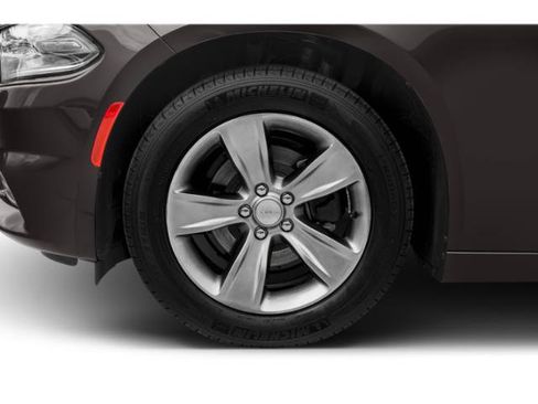 Used 2018 Dodge Charger SXT Plus image 14