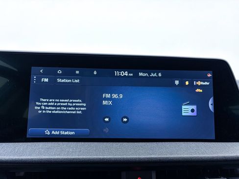 Certified 2022 Kia EV6 Light RWD image 23