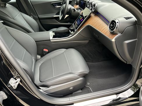Certified 2025 Mercedes-Benz C 300 Sedan image 49
