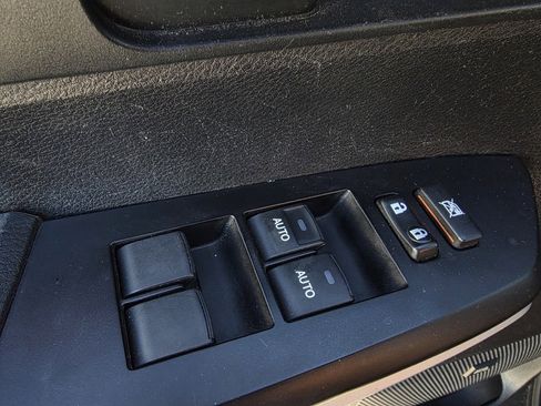 Used 2016 Toyota Tundra 1794 Edition image 10