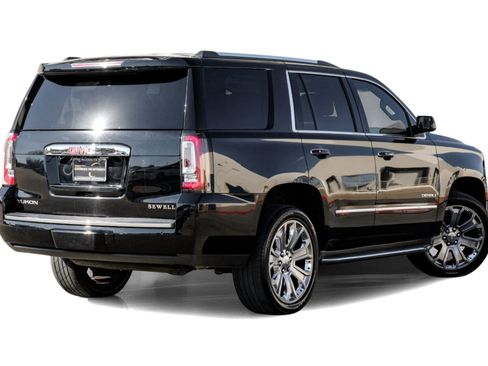 Used 2016 GMC Yukon Denali w/ Open Road Package image 7