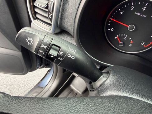 Used 2020 Kia Sportage EX image 40