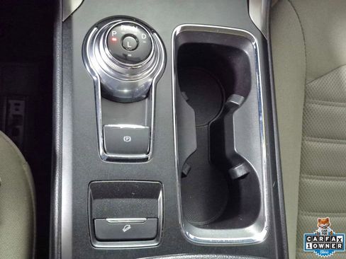 Used 2017 Ford Fusion S image 17