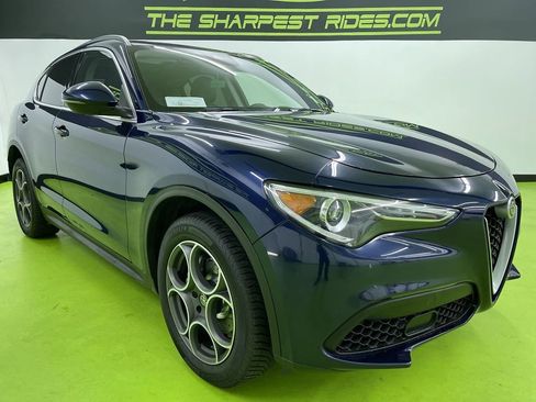 Used 2018 Alfa Romeo Stelvio w/ Cold Weather Package image 2