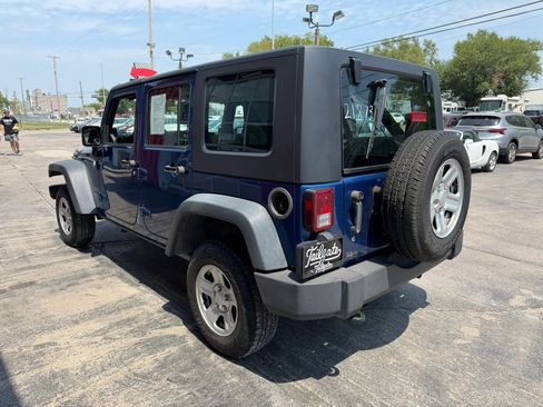 Used 2010 Jeep Wrangler Unlimited Sport AWD/4WD image 5