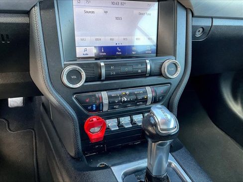 Used 2020 Ford Mustang Premium RWD image 21