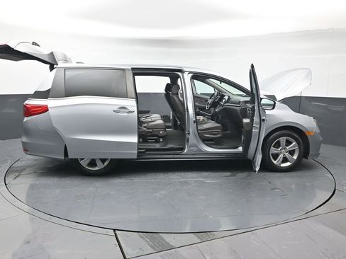 Used 2018 Honda Odyssey EX-L image 55