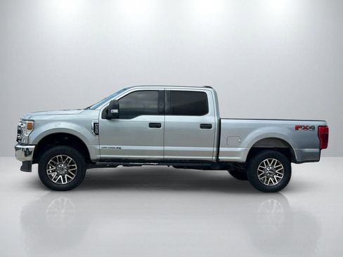 Used 2021 Ford F250 XLT w/ FX4 Off-Road Package AWD/4WD image 8