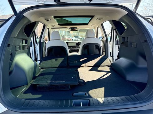 Certified 2025 Hyundai Tucson SEL image 8