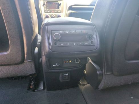 Used 2015 GMC Acadia Denali image 19