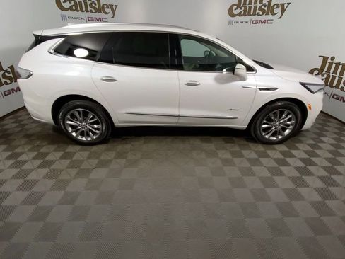 Certified 2024 Buick Enclave Avenir w/ Avenir Technology Package image 9