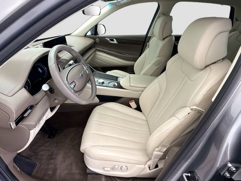 Used 2024 Genesis GV80 2.5T AWD/4WD image 18