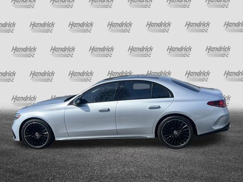 Certified 2024 Mercedes-Benz E 350 4MATIC Sedan w/ Airmatic Package image 7
