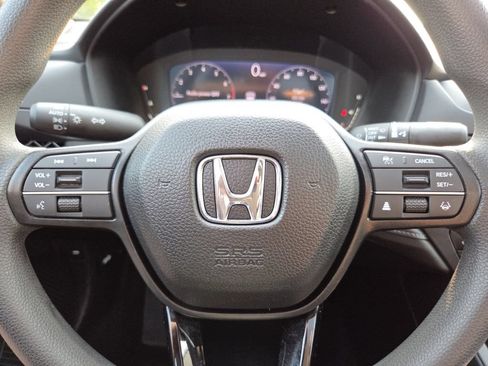 Certified 2025 Honda Accord SE image 30