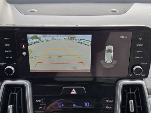 Used 2023 Kia Sorento EX w/ Panoramic Sunroof Package image 16