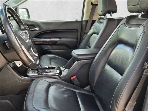 Used 2019 GMC Canyon SLT w/ Driver Alert Package image 20