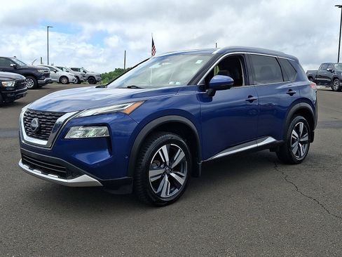 Used 2023 Nissan Rogue Platinum AWD/4WD image 3