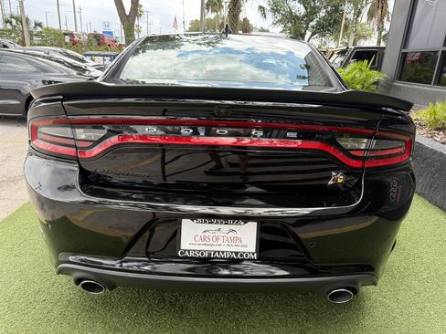 Used 2023 Dodge Charger Scat Pack w/ Plus Group RWD image 5