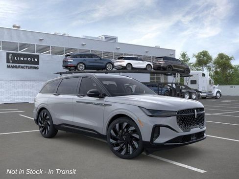 New 2026 Lincoln Nautilus Reserve AWD/4WD image 7