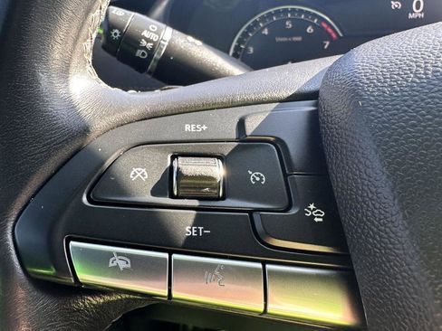 Used 2023 Cadillac XT4 Premium Luxury image 21