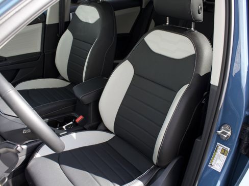 New 2026 Volkswagen Taos SEL AWD/4WD image 12