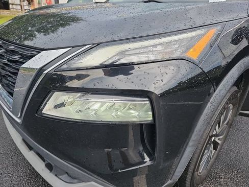 Used 2021 Nissan Rogue SV FWD image 31