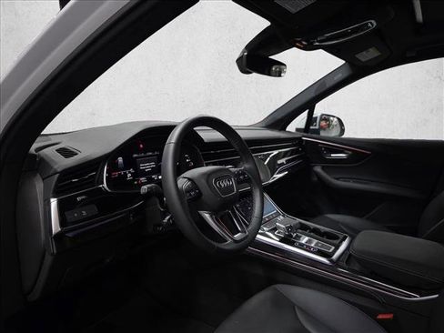 Certified 2025 Audi Q7 3.0T Premium Plus image 14