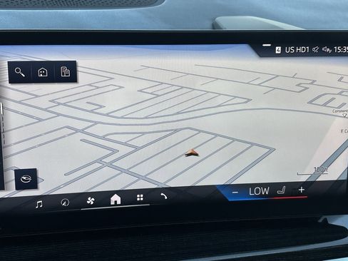 Used 2026 BMW X5 xDrive40i image 23