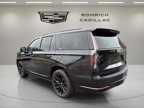 Used 2021 Cadillac Escalade Sport w/ Driver Assist Tech Package AWD/4WD image 8