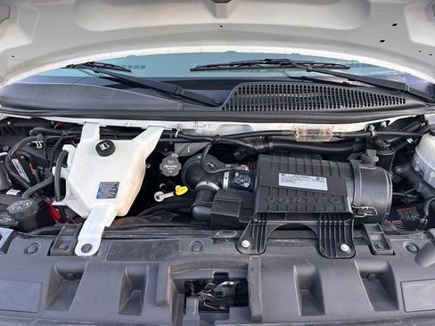 Used 2019 GMC Savana 2500 w/ Driver Convenience Package image 33