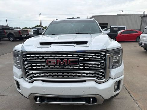 Used 2022 GMC Sierra 2500 Denali w/ Denali Ultimate Package AWD/4WD image 2