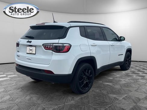 New 2026 Jeep Compass Latitude image 5