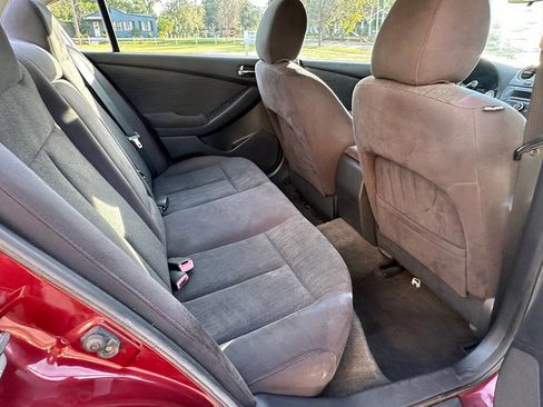 Used 2011 Nissan Altima 2.5 S image 13