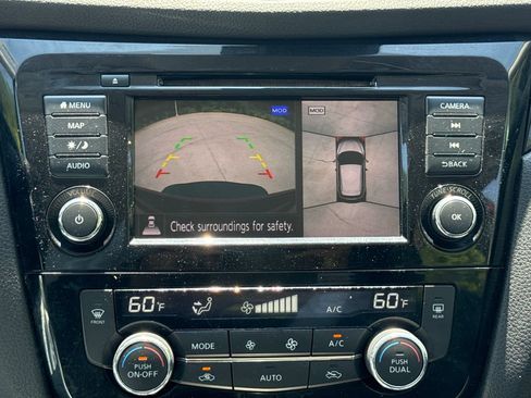 Used 2019 Nissan Rogue Sport SL AWD/4WD image 26